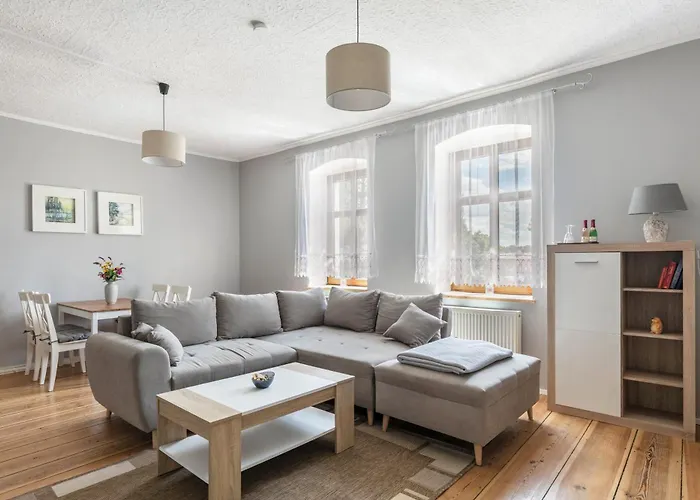 Ferienwohnung Mit Grossem Garten